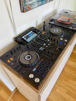 Pioneer XDJ-RX2