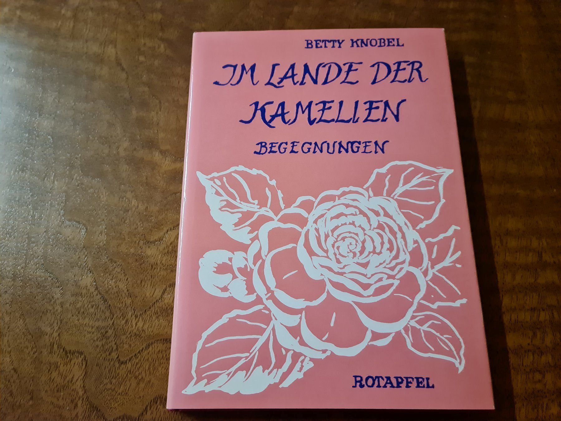 Libri: Im Lande der Kamelien – Usato da Erstfeld venduto da Mario_boe0