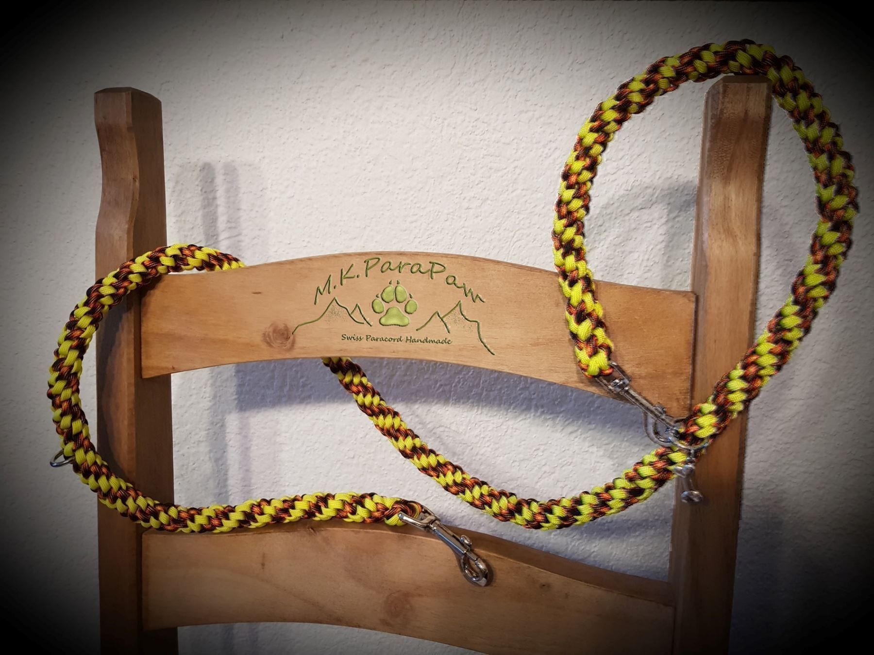 Guinzagli & Collari: Paracord Hundeleine 100% Handarbeit – Nuovo (secondo la descrizione) da Näfels venduto da AllerleiCH 2