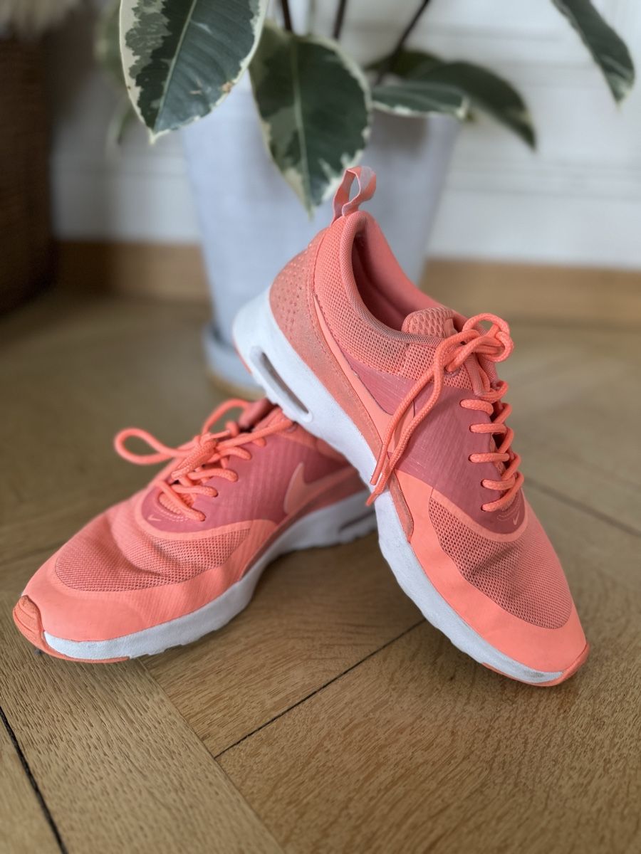 Nike Scarpe da donna: NIKE AIR MAX THEA Atomic Rosa Women – Usato da Bern venduto da Jasminp90 2