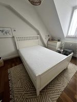 Bett (140cm x 200cm) inkl. Lattenrost