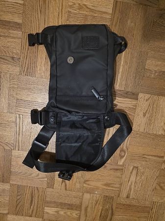 Motoradbeintasche