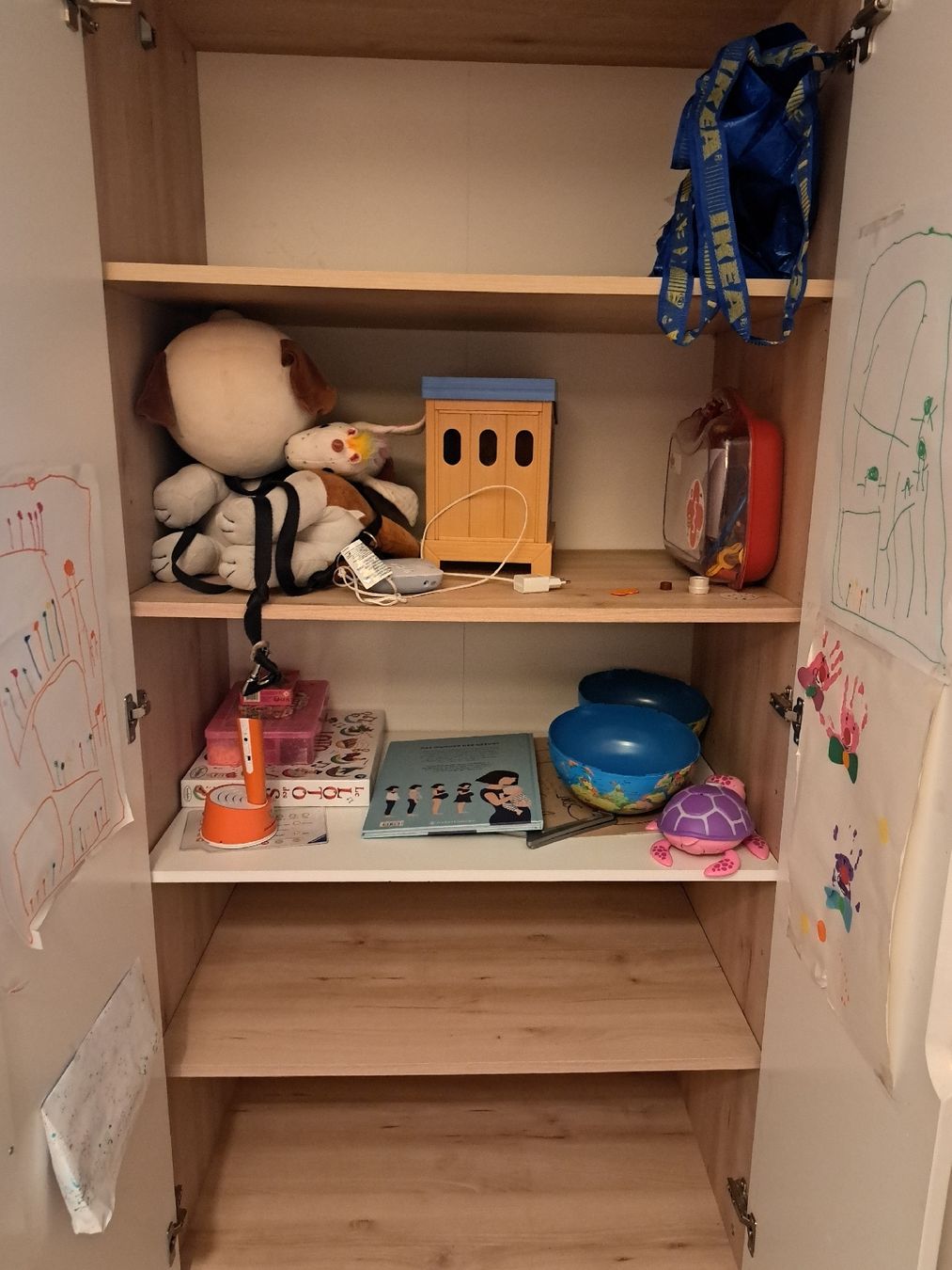 Schränke: Kinderkleiderschrank Geuther – Gebraucht aus Kerzers von sar_yv5s 3