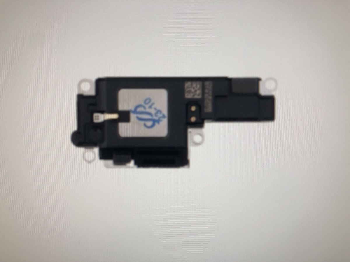 Apple Telefoni cellulari / Smartphones: Iphone 15 pro Loudspeaker – Nuovo e nell'imballaggio originale da bern venduto da reptechnic