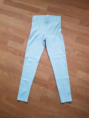 Bershka Leggings Gr. M neu
