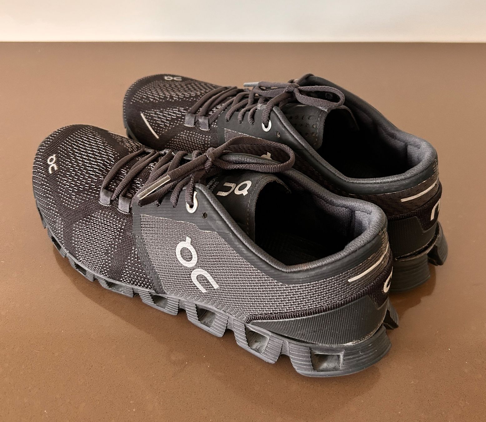 On Scarpe da donna: Turnschuhe von ON, anthrazit, Grösse – Usato da Kreuzlingen venduto da peetzii 3