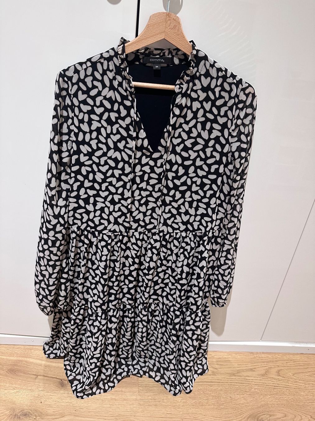 Comma Robes: Damen Kleid Comma - Grösse 34 – D'occasion à Zürich par kat_2xvk