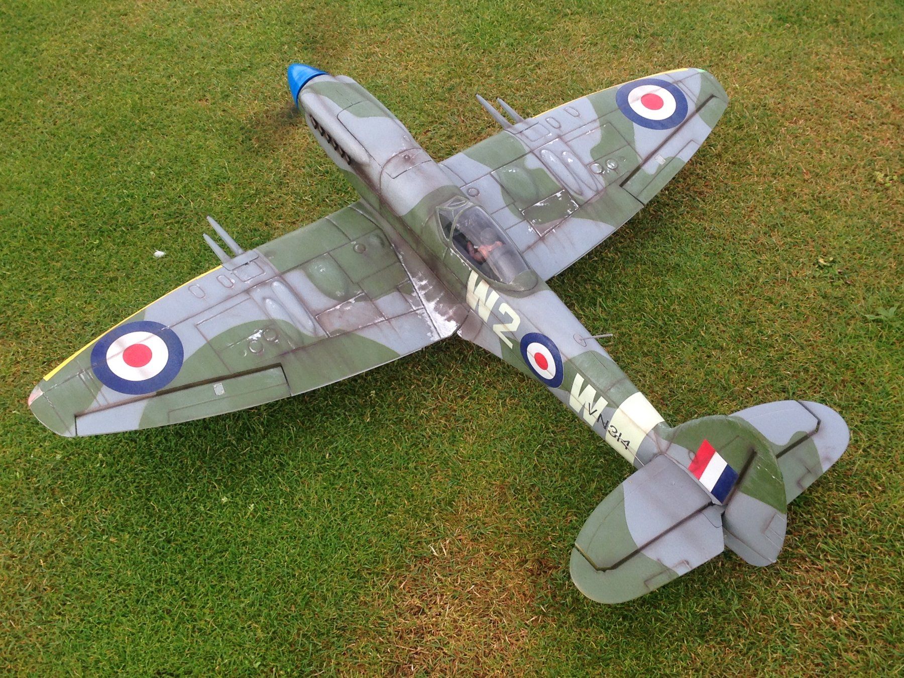 Modellismo RC: SPITFIRE MK 24, Durafly, 1100mm – Usato da Zürich venduto da kaufen.und.verkaufen