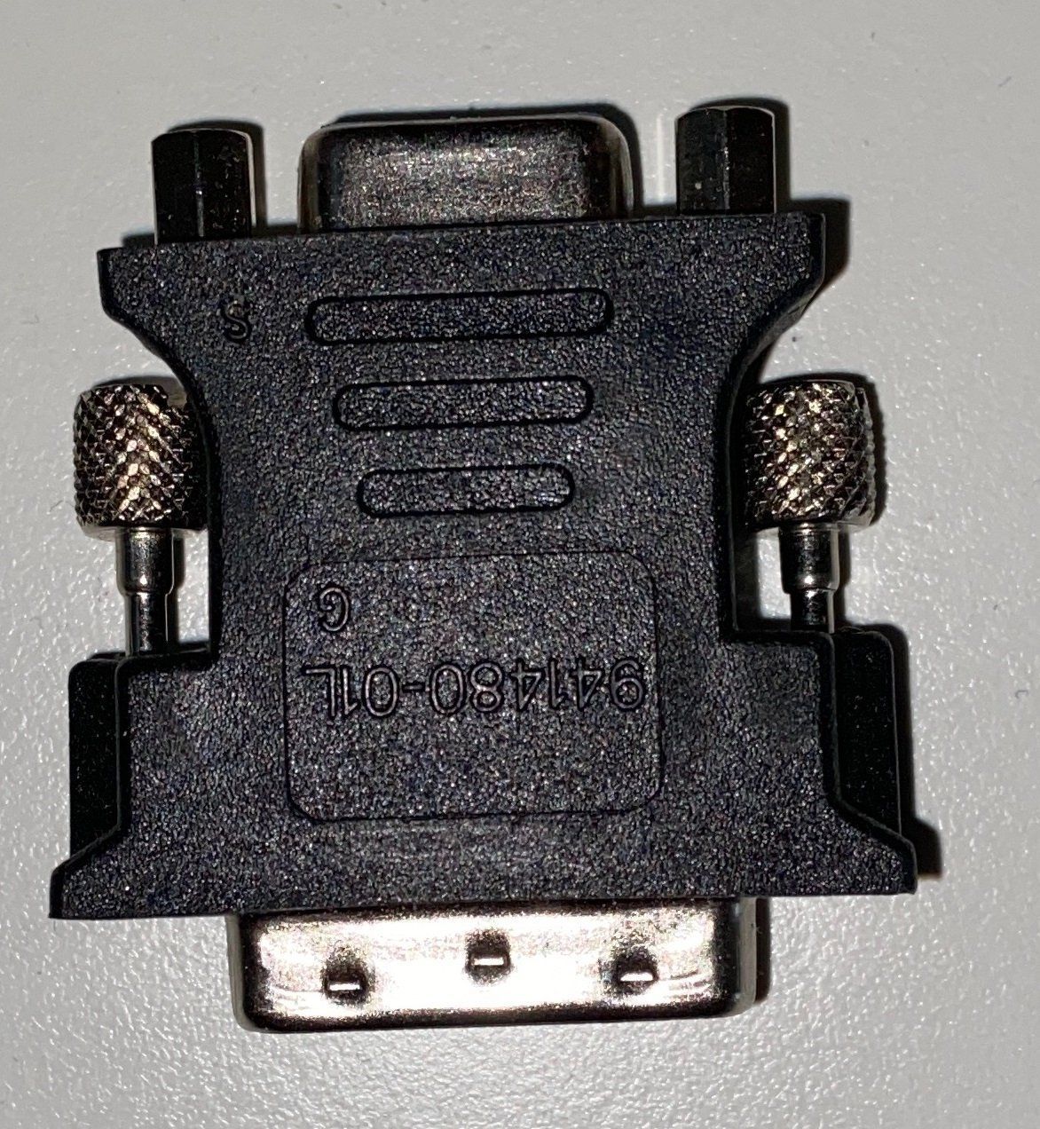 Unità & Adattatore: DVI - VGA Adapter – Usato da Winterthur venduto da YaV