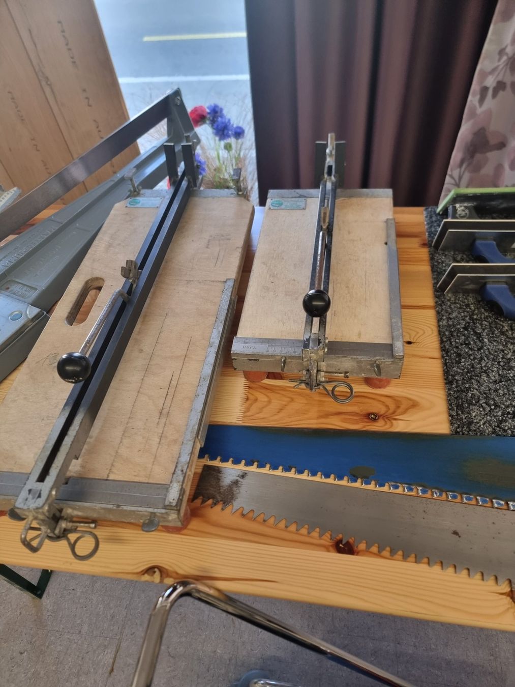 Tous les outils: Plattenleger Werkzeug – D'occasion à Bichwil par maeg1430 5