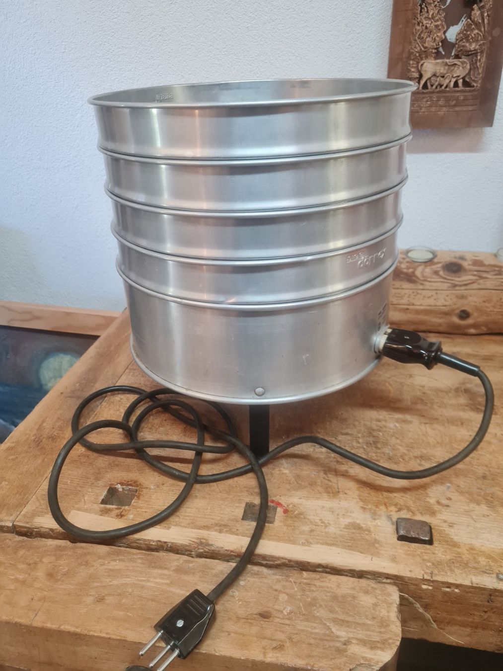 Sigg Küchengeräte: Dörrgerät Sigg Dörrex mit vier Sieben gebraucht – Gebraucht aus Hofstetten b. Brienz von Nordtor