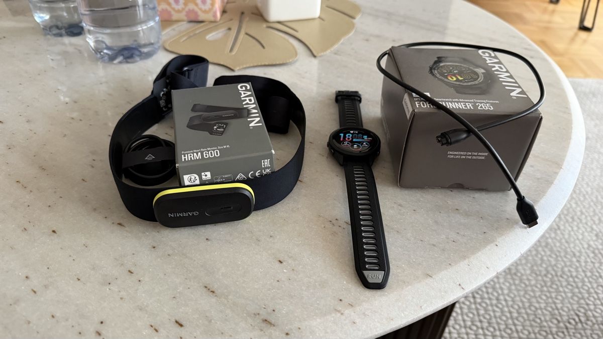 Garmin Smartwatch: Garmin Bundle Forrunner 265 & HRM 600  – Neu (gemäss Beschreibung) aus Münchwilen TG von jza_2csd 1