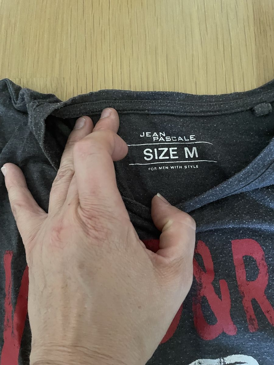 T-Shirts: T-Shirt 8 Stück – Gebraucht aus Aarau Rohr von keedom 7