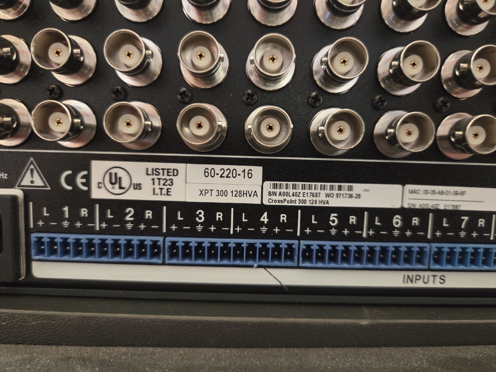 Heimkino: Extron MAV Plus MTP Plus Crosspoint 300 Matrix Switcher – Gebraucht aus Oberhasli von General-Dealer 9