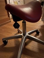 Ergonomischer Sattelstuhl - Rot - Wie neu!