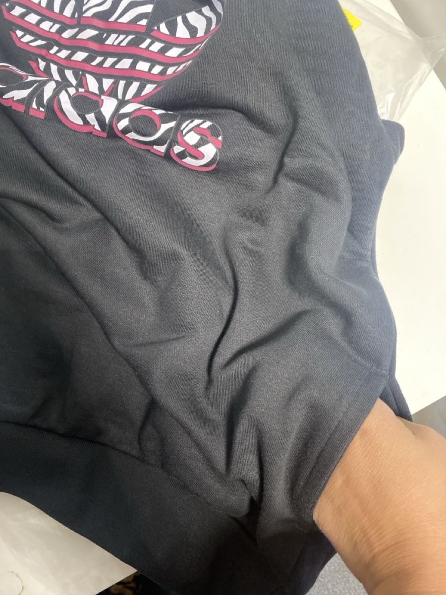 Adidas Pullover & Sweatshirts: Adidas Pullover, Gr. S, Schwarz Neu mit Etikett – Neu und originalverpackt aus Dübendorf von feusiedi 3