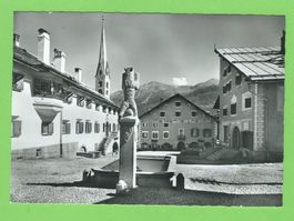 Zuoz, Dorfplatz