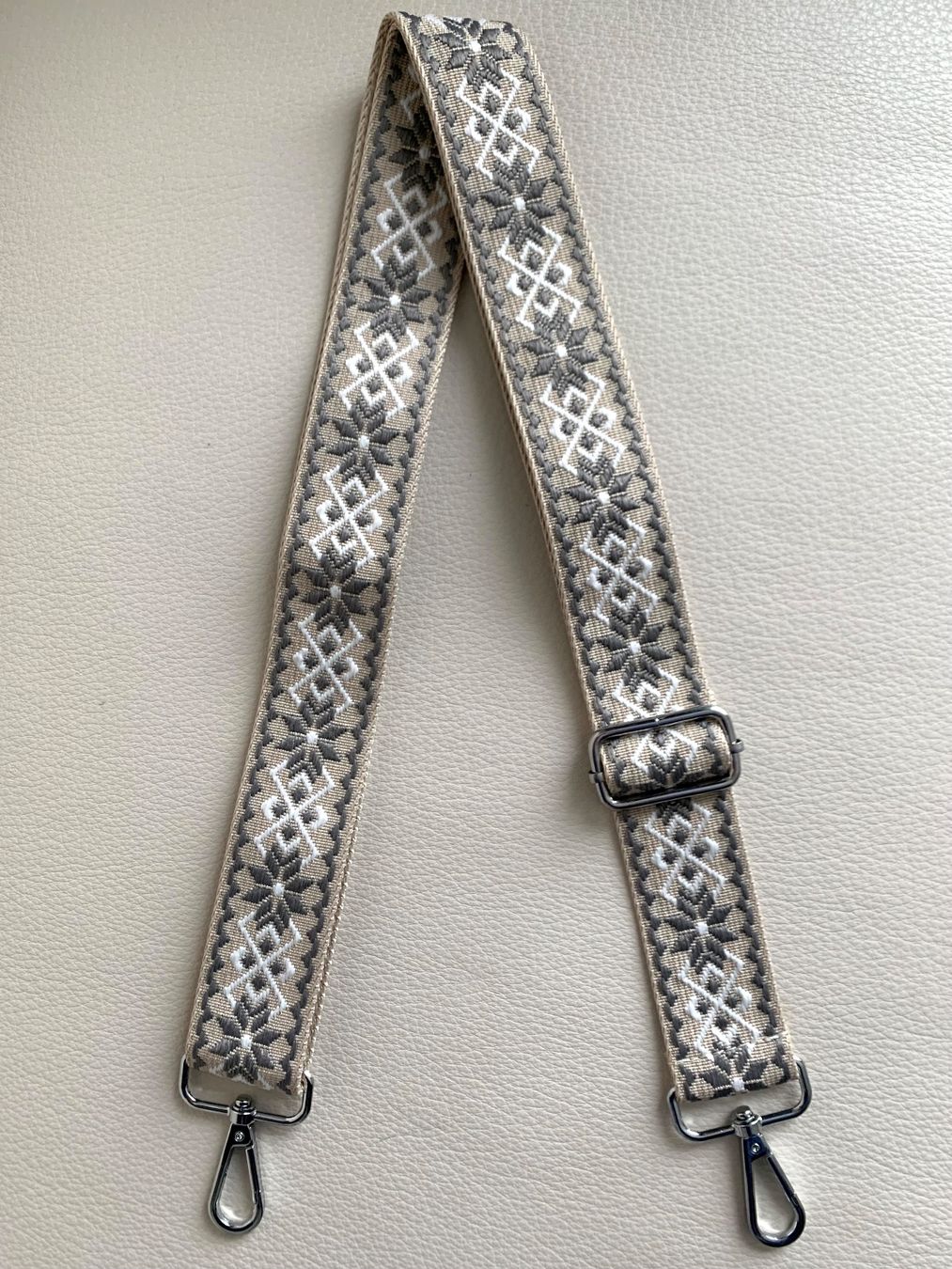 Altro in  Abbigliamento & Accessori: Taschengurt - Beige/Grau - Neu – Nuovo (secondo la descrizione) da Rikon im Tösstal venduto da Alpenmutz