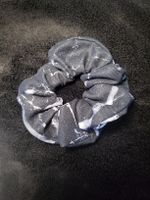 Scrunchie / Schwarz-Weiss / Handgenäht 