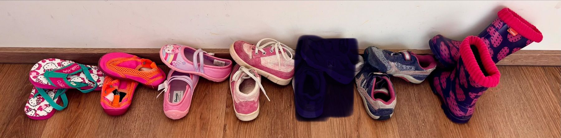 Scarpe per ragazzi: Babyschuhe - 6 Paare, Gr. 22!!! – Usato da Einsiedeln venduto da sum_xm7z 1