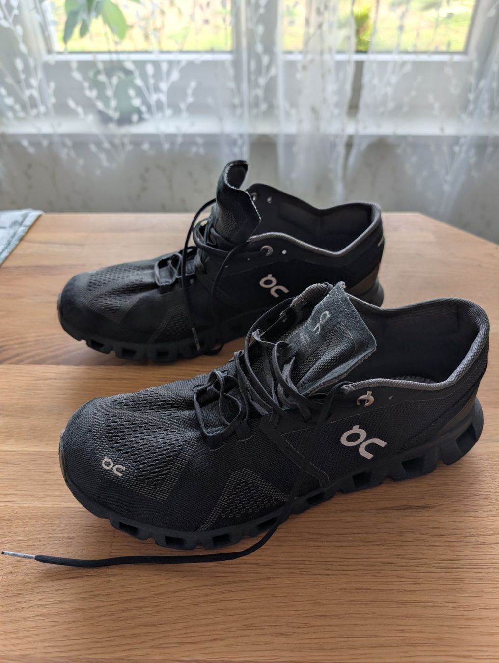 On Herrenschuhe: On Schuhe – Gebraucht aus Ballwil von scharasad
