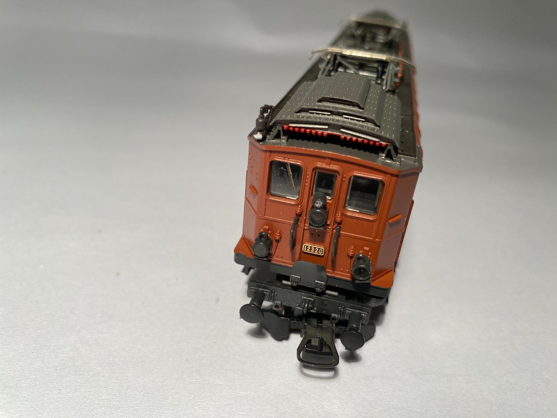 Roco Modelleisenbahnen: ROCO E-Lok BE 4/6 SBB braun 04191B DC Analog – Gebraucht aus Buchrain von Modellbahn11 4