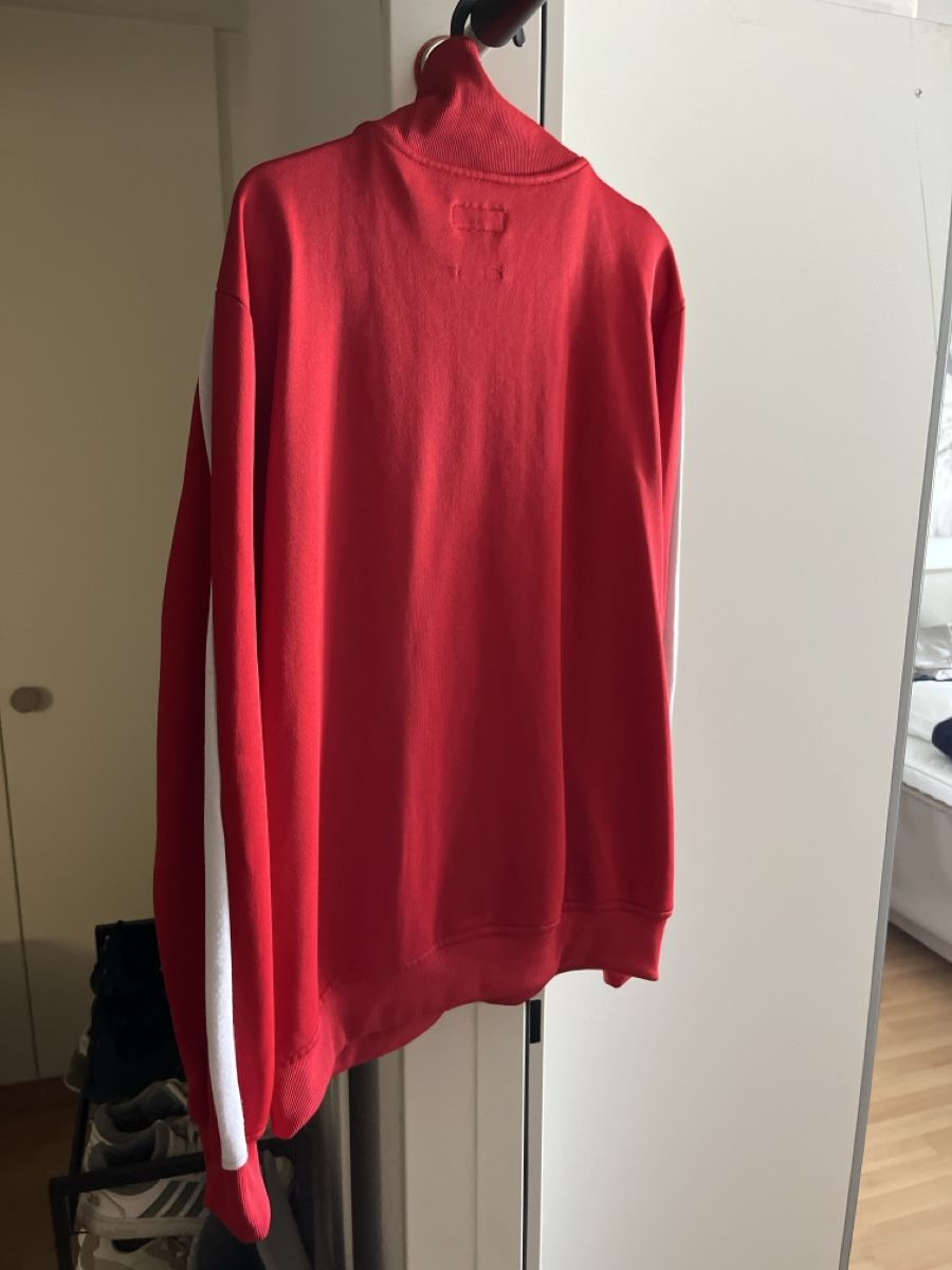 Jacken: Trainingsjacke Nati rot Schweiz Grösse M – Gebraucht aus Zürich von msxtnt 1