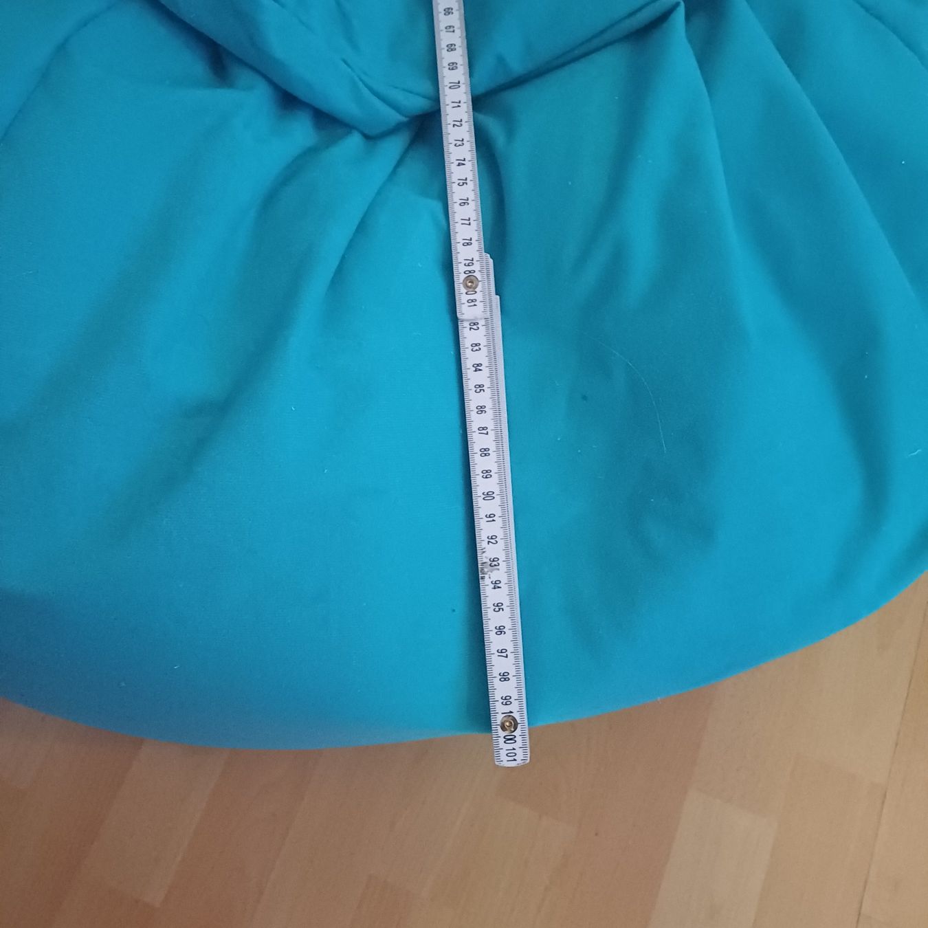 Sessel: Pouf géant turquoise, diamètre 100cm, bon état – Gebraucht aus Villeneuve VD von vog_yc5s 2