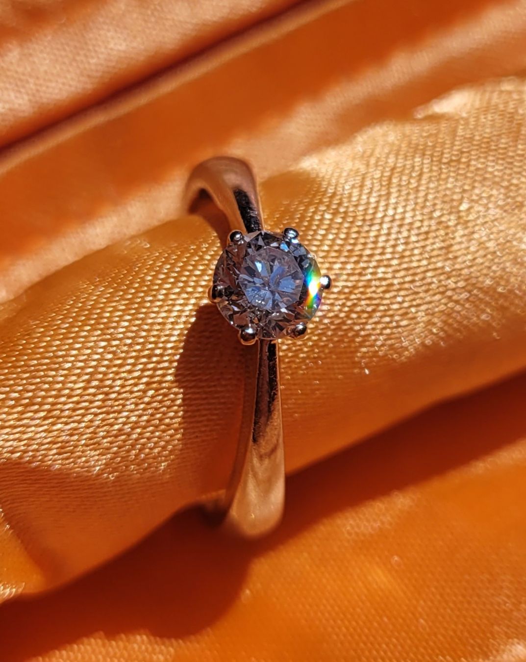 Ringe: Solitär Diamant-Ring Weissgold – Gebraucht aus Gams von kat_lg5l 3