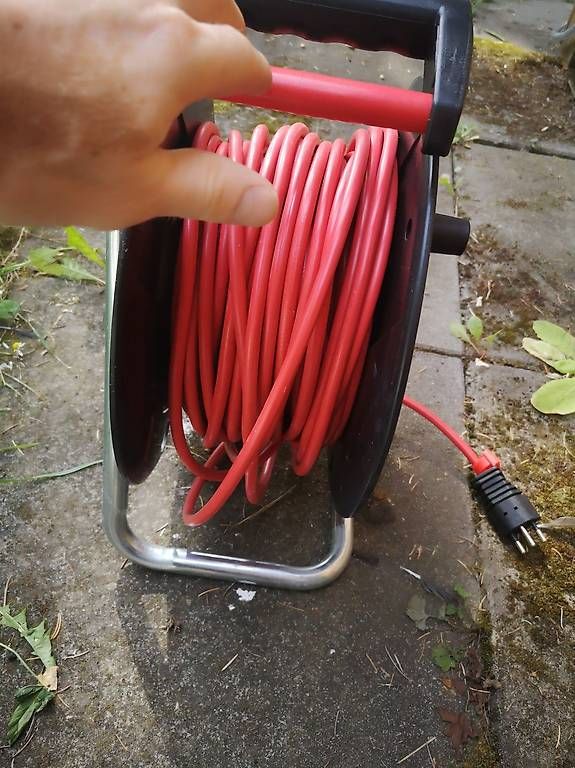 Kabel: Enrouleur de câble électrique Brennenstuhl 33m – Gebraucht aus Cheseaux-Lausanne von poron 1
