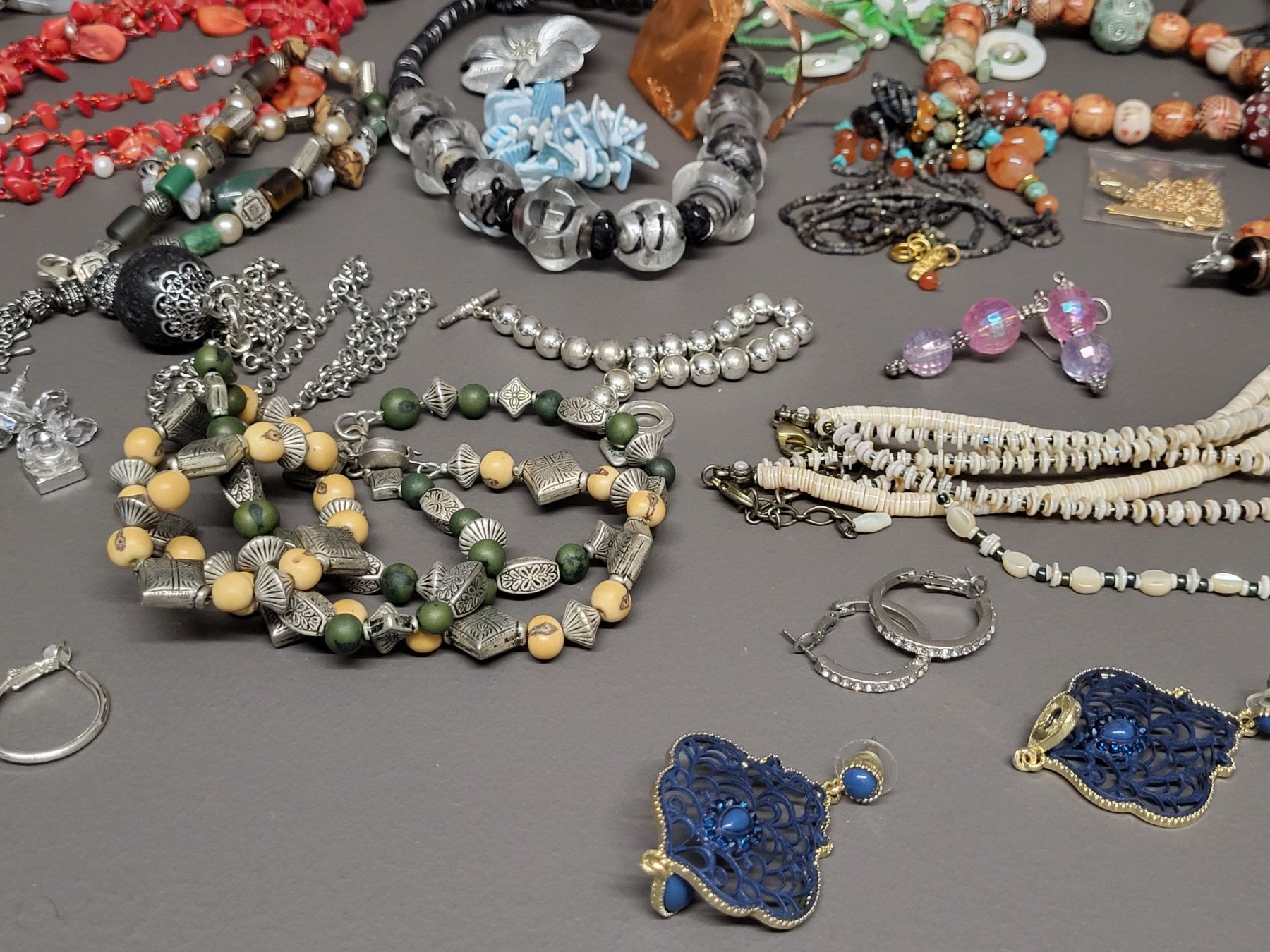 Sonstiger Schmuck: Lot von diversem Modeschmuck – Gebraucht aus Zürich von BOAC1943 8