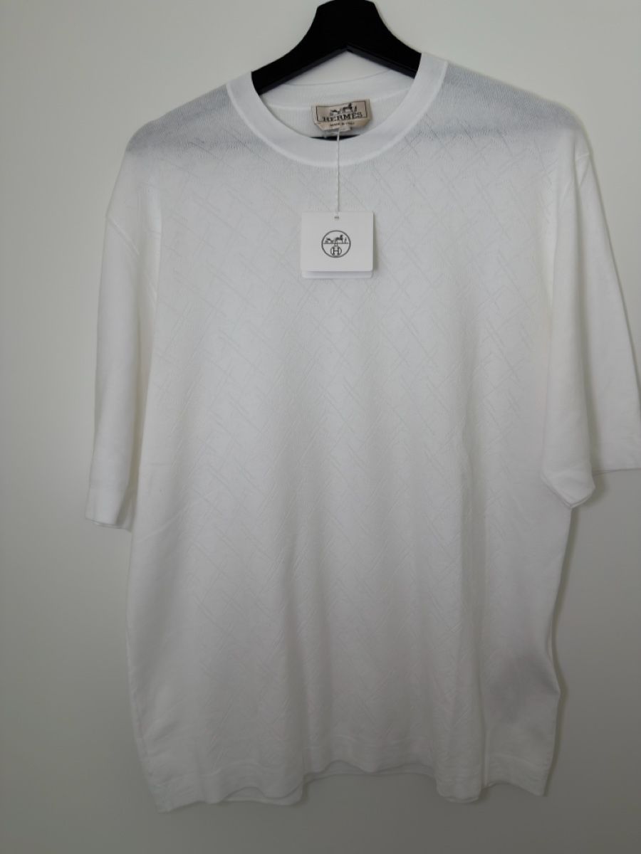 Hermès T-shirt: Hermes T-Shirt – Nuovo (secondo la descrizione) da Giubiasco venduto da mat_n8k5