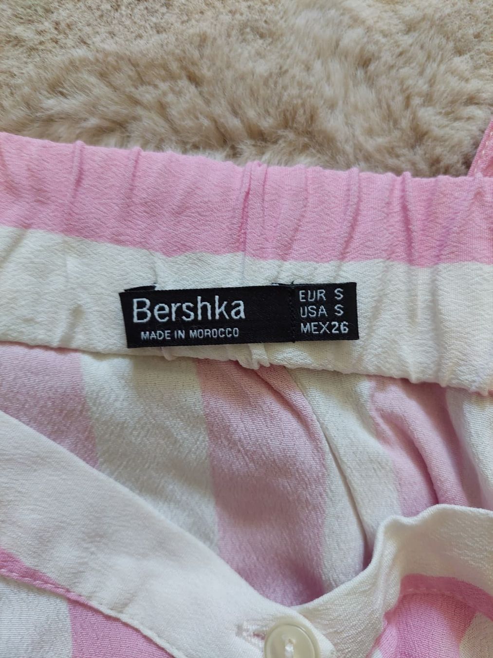 Bershka Camicette: Hemd von Bershka Gr. S – Usato da Domat/Ems venduto da Lorand_ 1