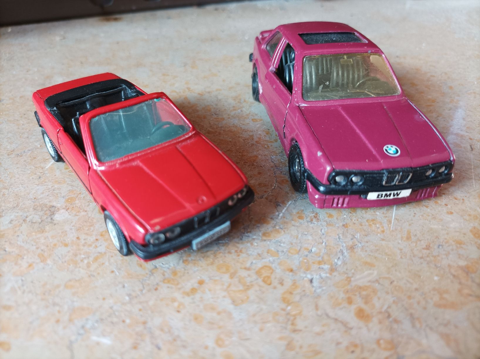 Corgi Toys Modellini d'auto: BMW 325i Limousine / Cabrio – Usato da Liebefeld venduto da PoloLePoulpe