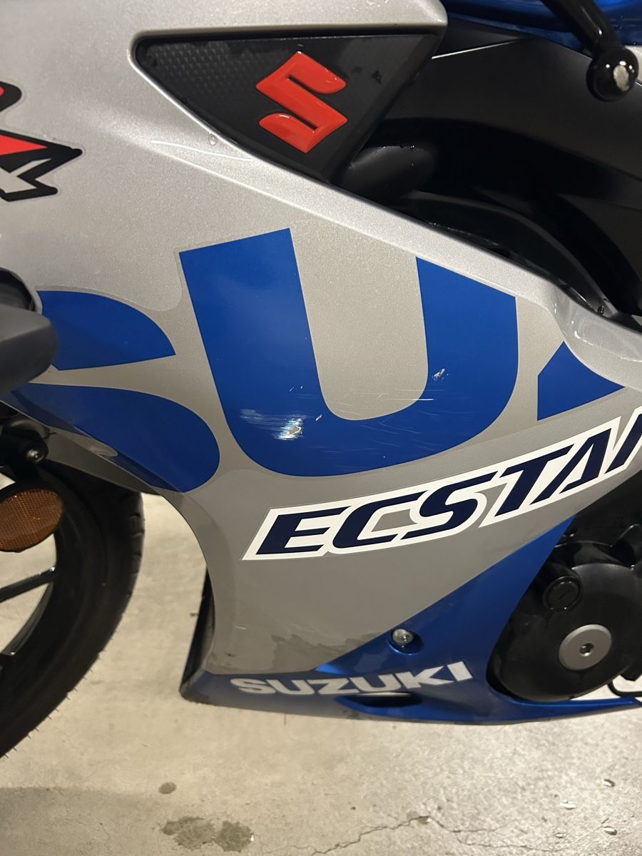 Suzuki Strada: Suzuki GSX-R 125 2021 – Usato da Neftenbach venduto da zur_z6vt 6