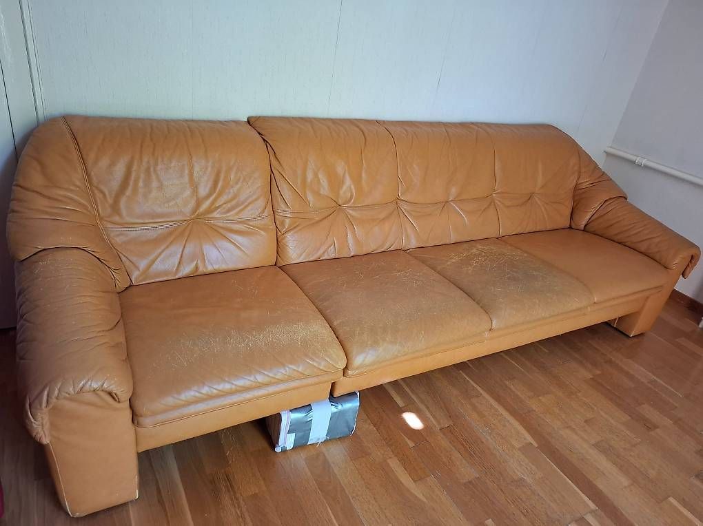 Divani: Canapé en cuir – Usato da Chêne-Bourg venduto da lil_v66r