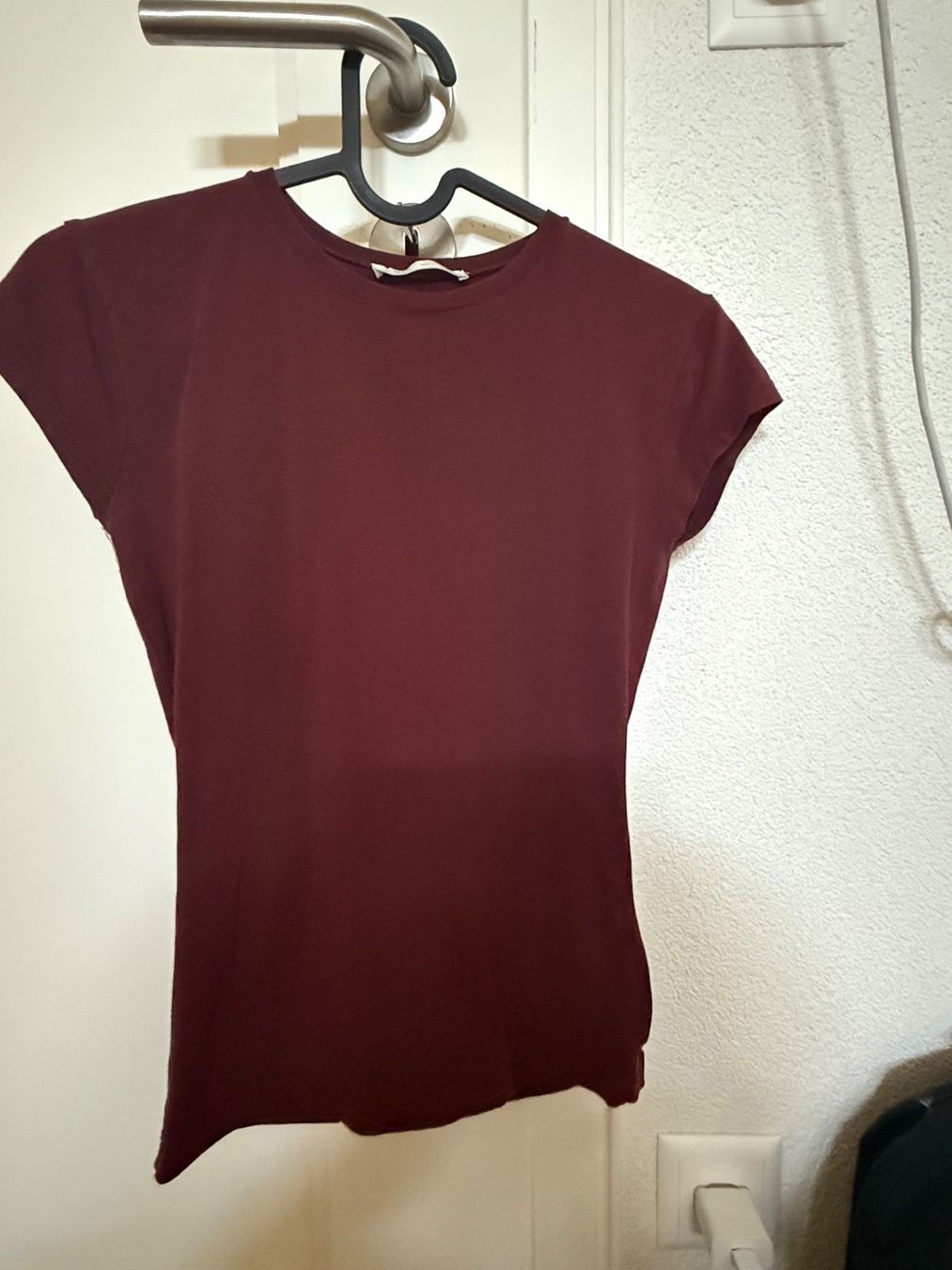 Zara T-shirt: T-Shirt Zara – Usato da Niederdorf venduto da Grimpe0508