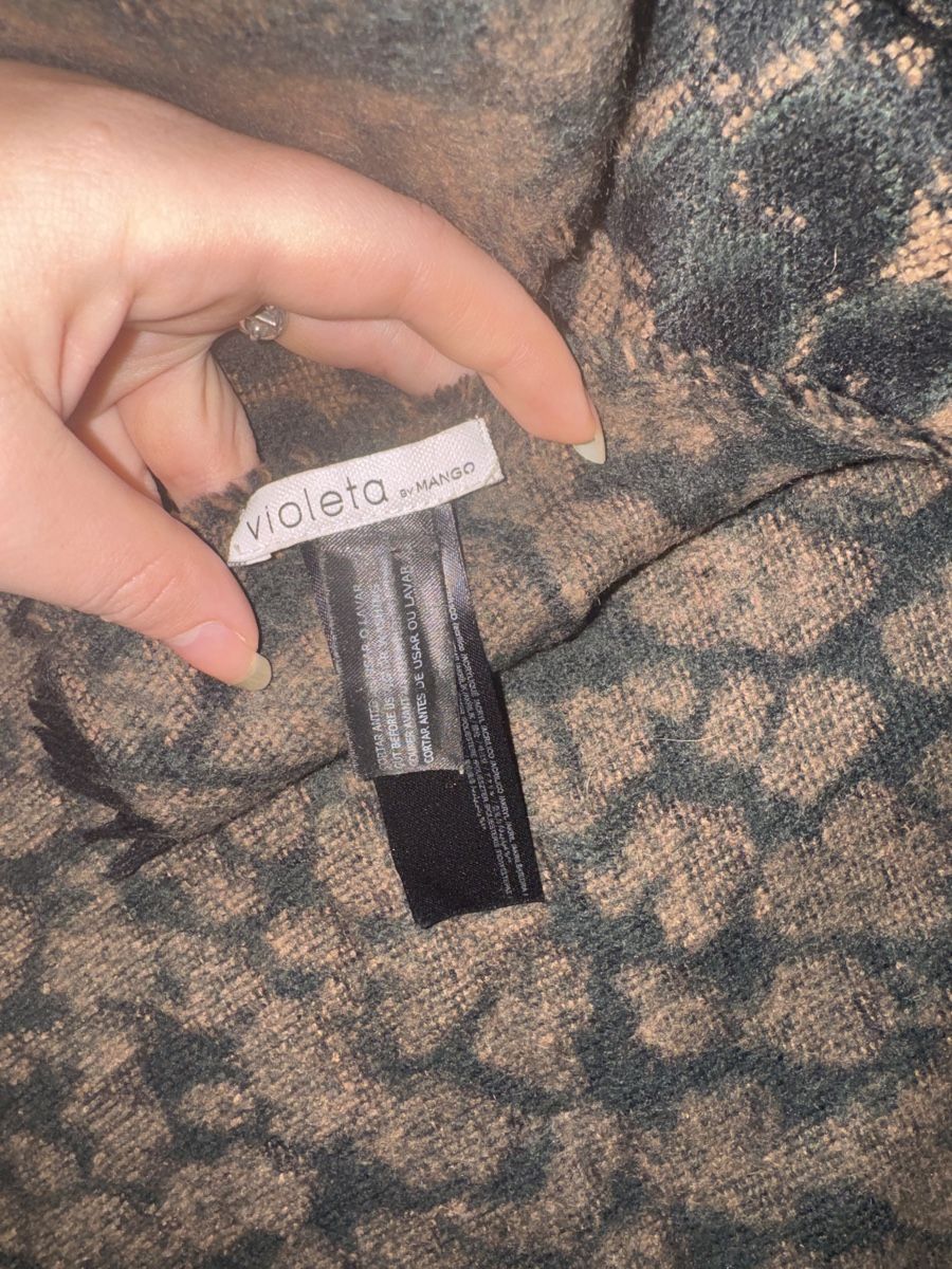 Mango Foulards, Tücher & Schals: Scarf mango leopard – Gebraucht aus Fribourg von ksu_65bh 1