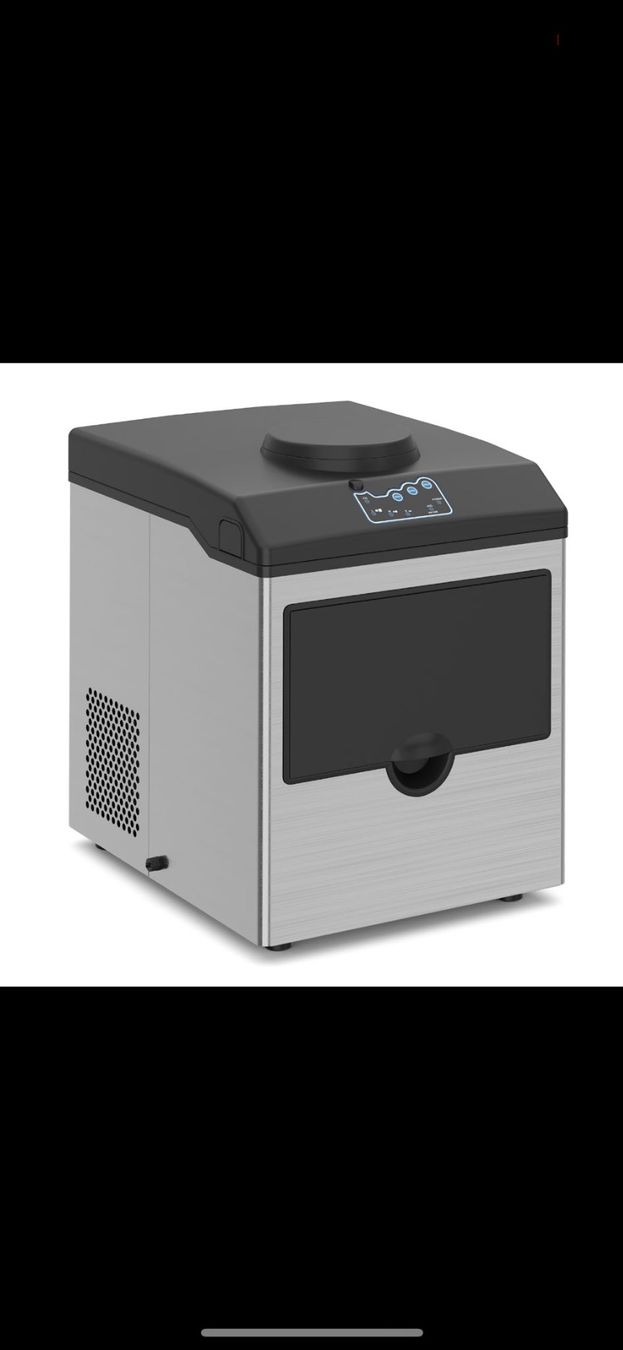 Appareils de cuisine: Eismaschine Silber/Schwarz – D'occasion à Bern par rom_gj9b