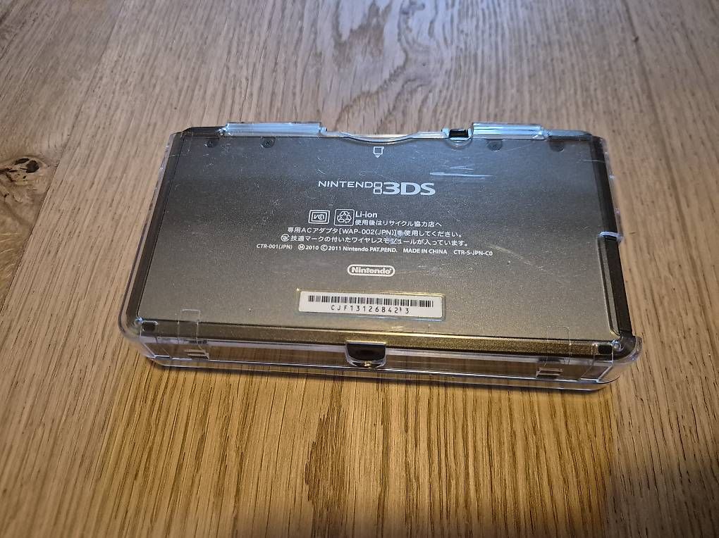 Console: Nintendo 3DS, schwarz – Usato da Humlikon venduto da xen_p28s 2