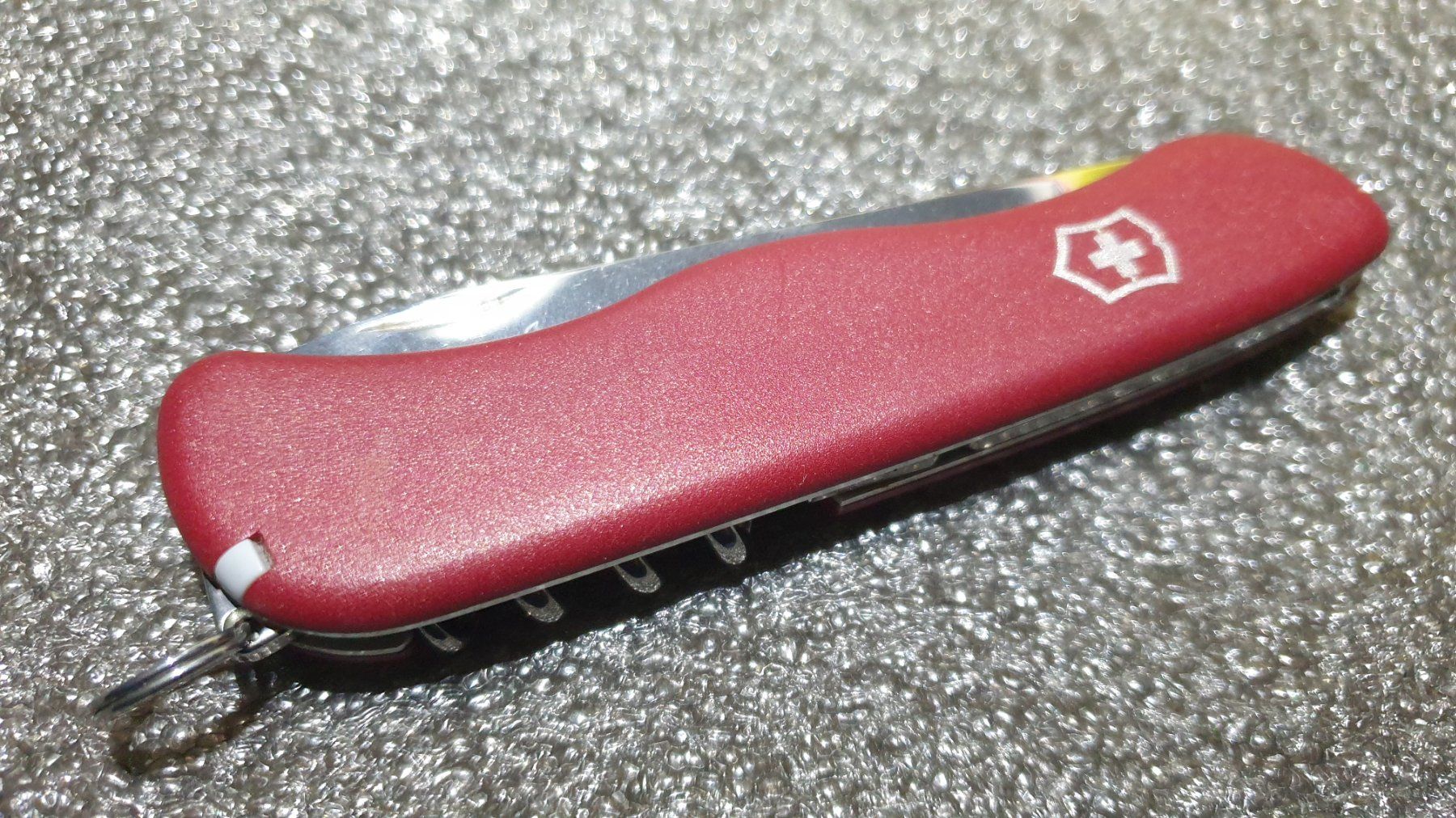 Victorinox Coltelli tascabile: Victorinox MULTIVAC SlideLock 111mm Sackmesser – Usato da Val D Illiez venduto da SnowRoof