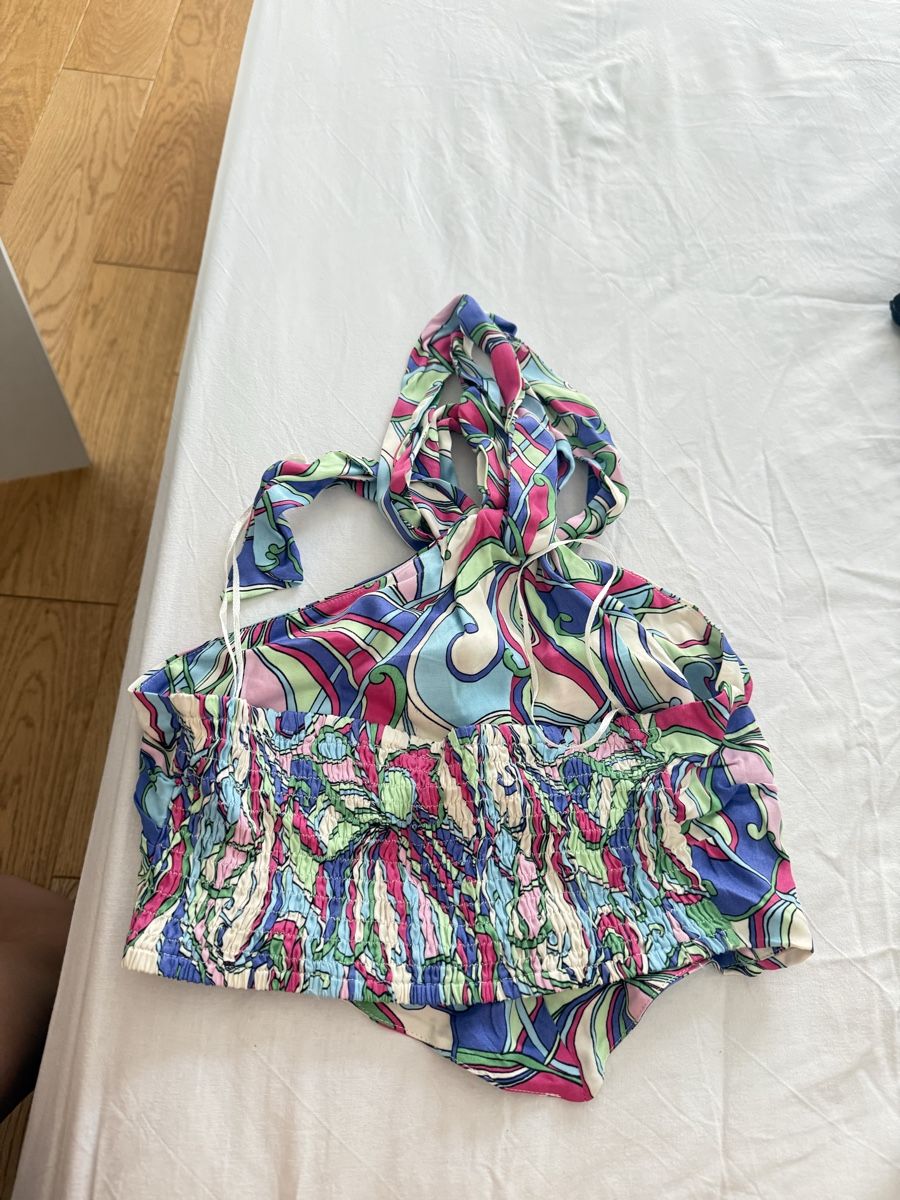 Tops: Top – Gebraucht aus Nebikon von Preloved_bykelly