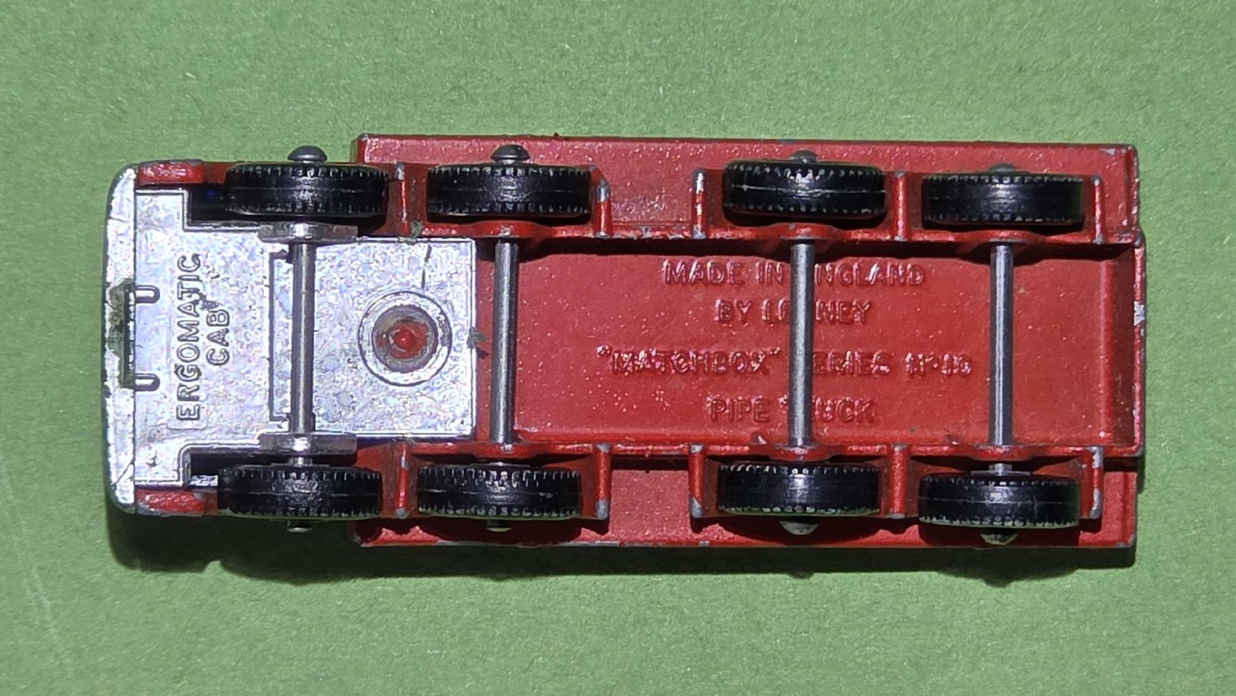 Matchbox Modellini d'auto: Matchbox Lesney Pipe truck #10 red – Usato da Burgdorf venduto da MIDICLORIAN 4