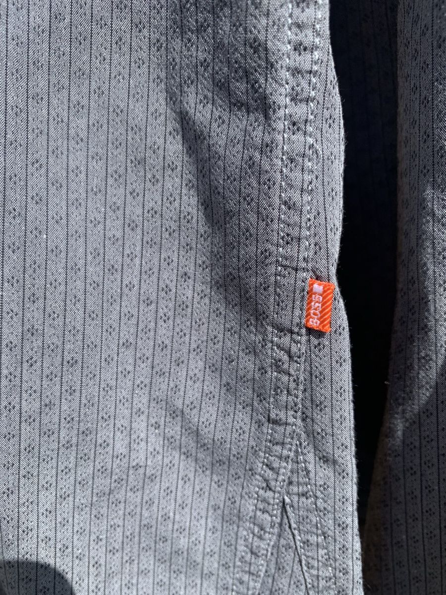 Hugo Boss Camicie: Hugo boss – Usato da Vernier venduto da Moca78 3