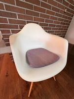 6x Original Vitra Eames Armchair DAW Stühle inkl. Sitzkissen