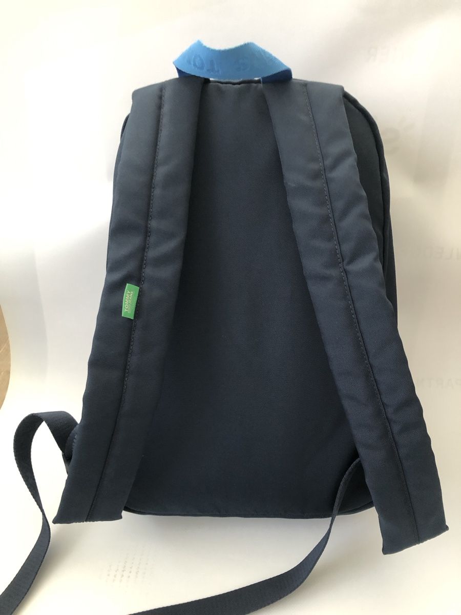 Tommy Hilfiger Rucksäcke: Tommy Hilfiger Rucksack  – Gebraucht aus Zürich von jmo_zs7g 2
