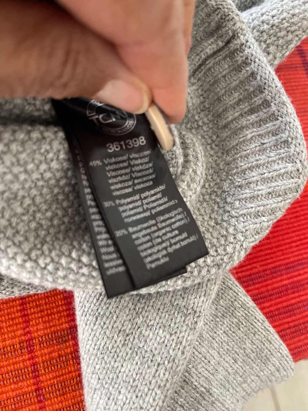 Giacche: Strickjacke, Gr. 36/38, Grau mit Blumen – Usato da Gutenswil venduto da yneB1943 3