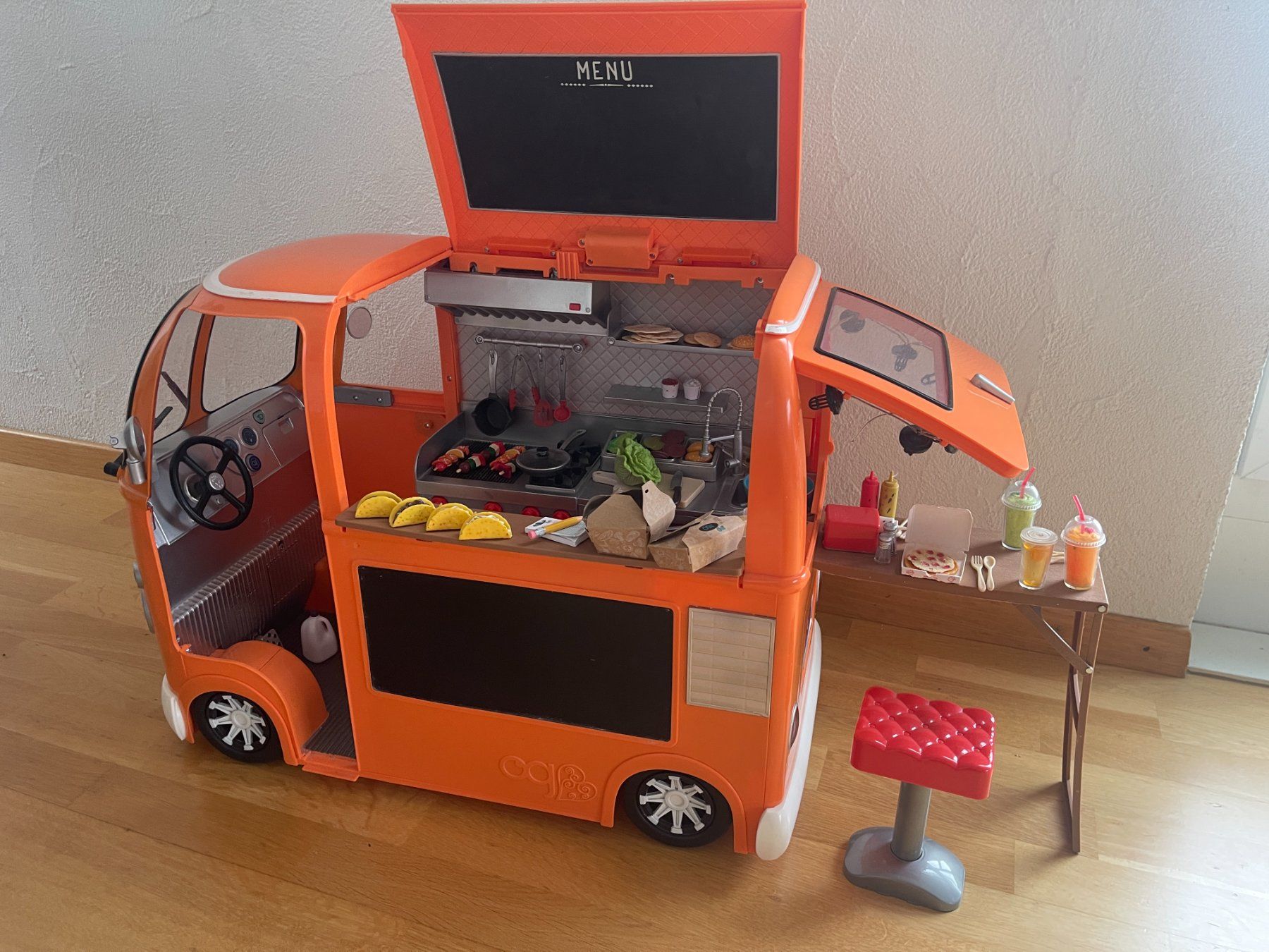 Our Generation Spielzeuge: Our generation Food Truck – Gebraucht aus Greifensee von guteangebote