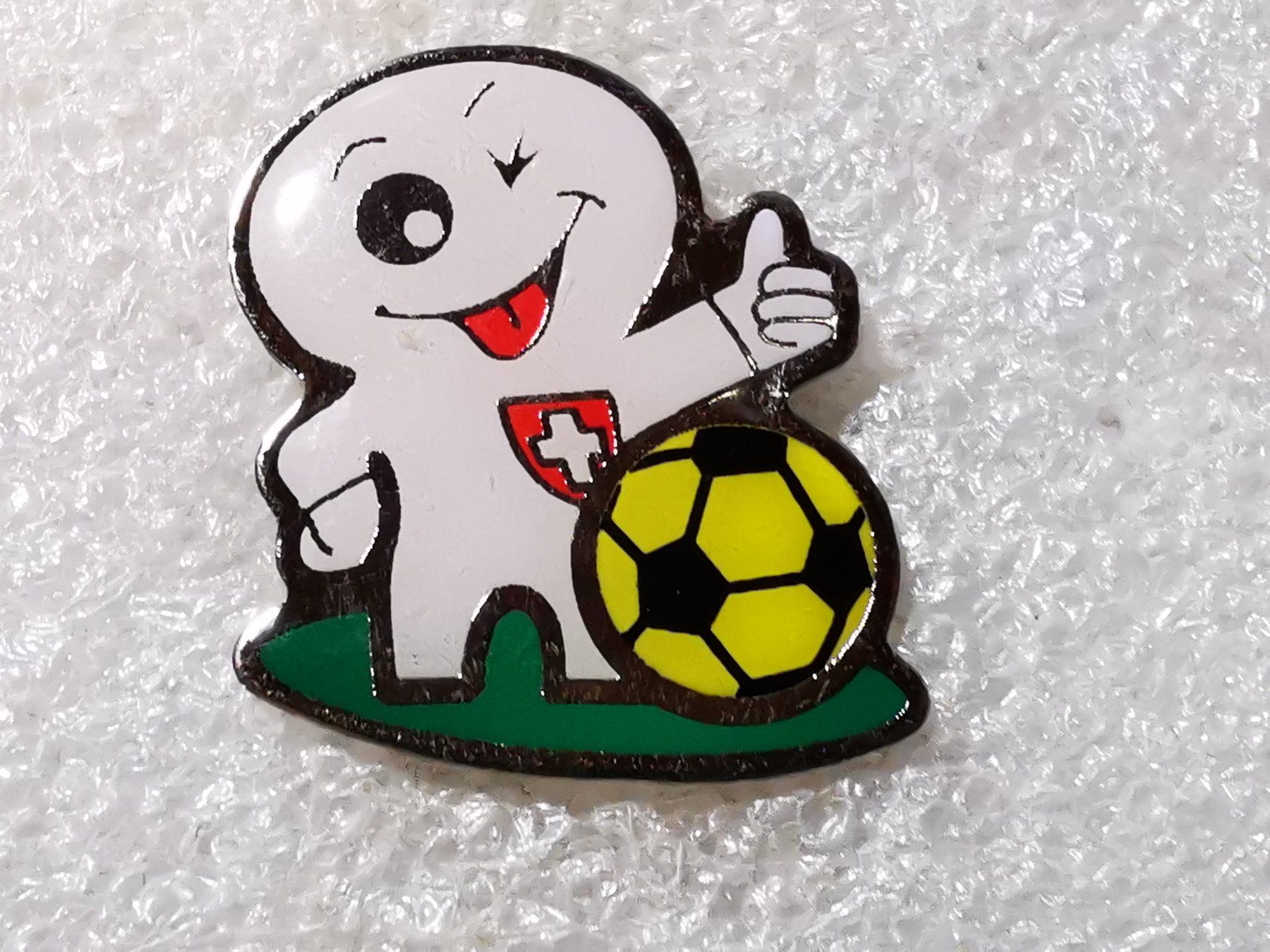 Placchette & Badge: Ansteckpin 48: Maga Bio – Usato da Oppligen venduto da Pin-Fall-Shop