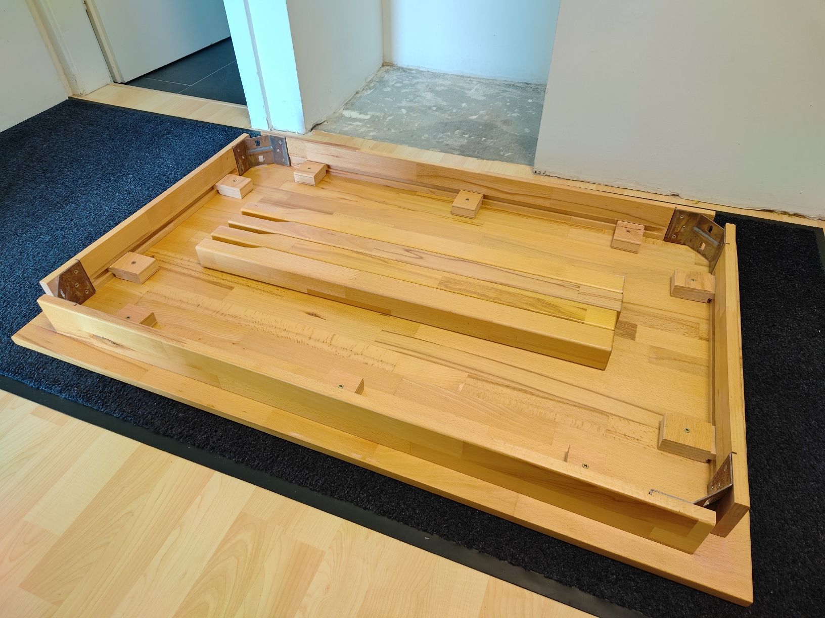 Tische: Tisch - Massivholz – Gebraucht aus Gebenstorf von Feffnyr 5
